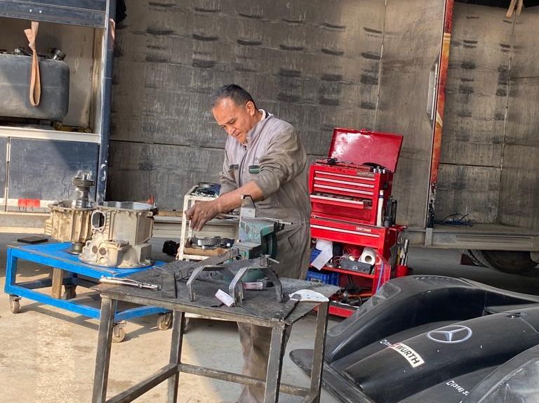 mecanica especializada - motor - transmisión - sistemas de inyeccion - diagnostico electronico - experiencia - calidad - garantia